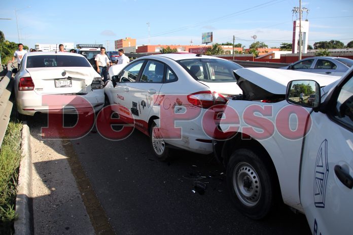 carambola en Periférico de Mérida