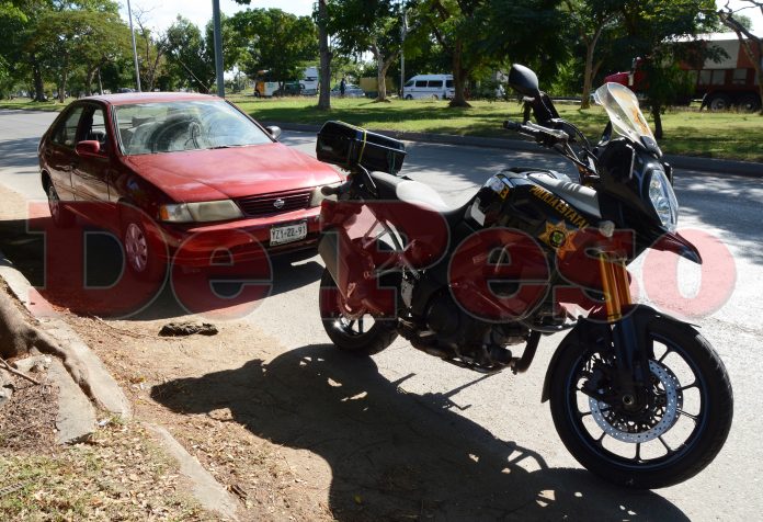Volquetero contra moto-tira 