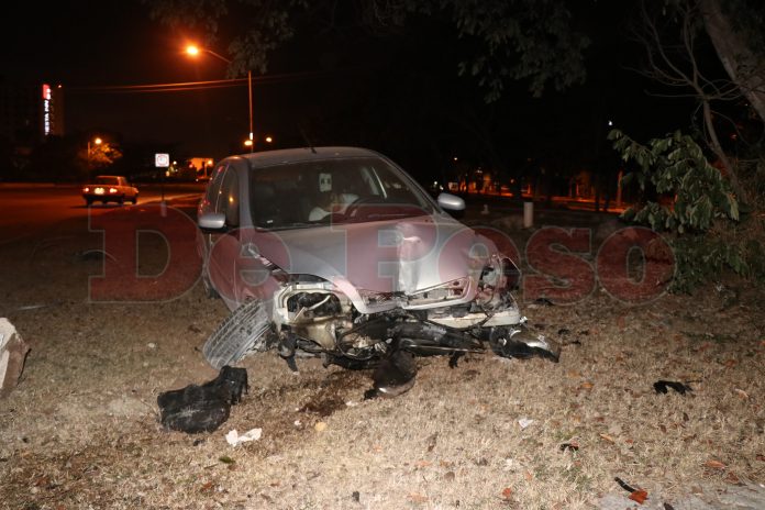 ebrio chocó cerca de la Gran Plaza en Merida
