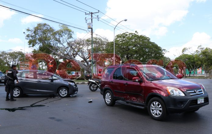choque de Hondas en Plaza Buenavista