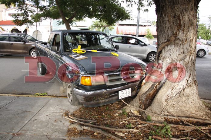 epileptico choca en Paseo de Montejo