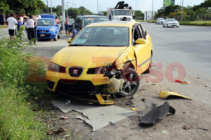 choque en Periférico de Mérida