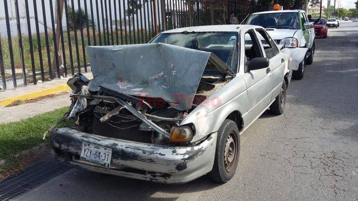 Choque por delante y por detrás, en la av. Internacional