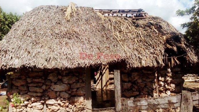 Niños queman casa de paja en Buctzotz
