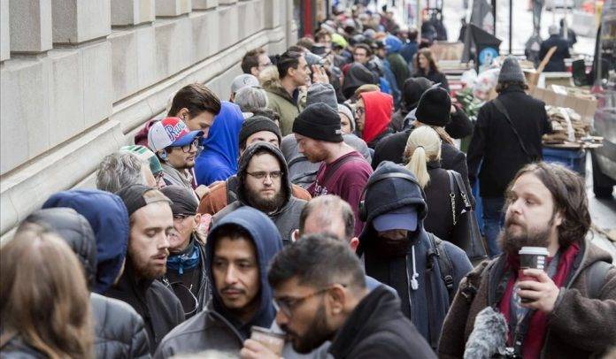 En Canada legalizan la mota, ¡y se agota!