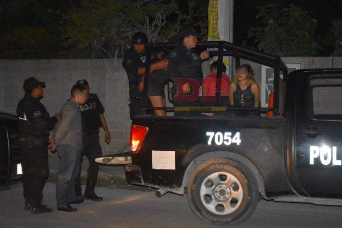 Vendían alcohol a menores de edad en fiesta de disfraces en Chicxulub Puerto