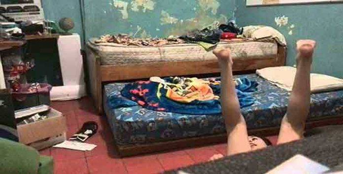 Queda paralizada tras caer de la cama mientras 'cuchiplanchaba'