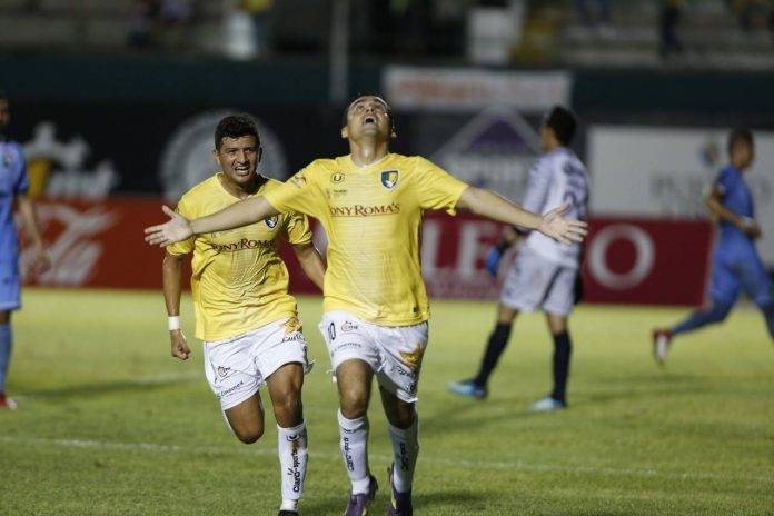 Víctor Lojero, goleador astado.