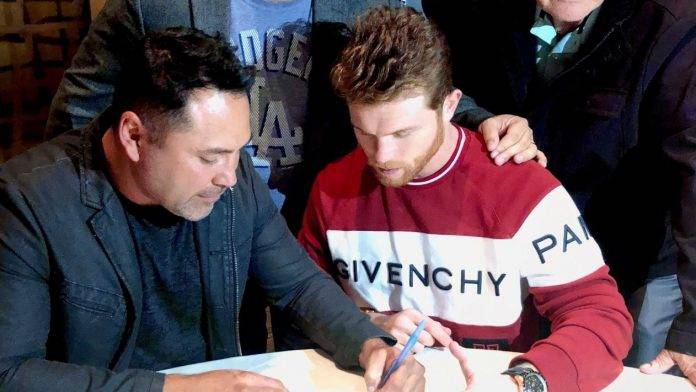 'Canelo' Álvarez firmó un gran contrato multimillonario y ya tiene a la vista una próxima pelea.