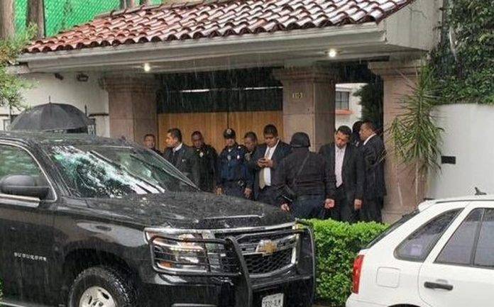 Matan a policía frente a la casa del cardenal Norberto Rivera