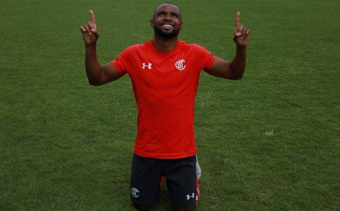 William da Silva, exjugador del América y hoy de Toluca, tiene muy claro que su futuro está en la religión.