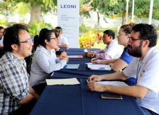 Abre Leoni 100 plazas para la Feria del Empleo en Mérida