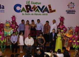 Con harta gente votando en línea, eligen a Reyes del Carnaval de Mérida La elección de los Soberanos del Carnaval de Mérida se hizo en línea