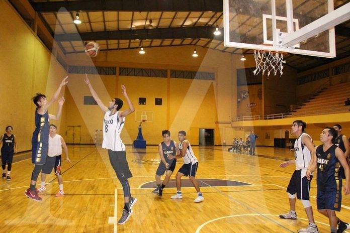Los máximos canasteros del partido fueron, por la Prepa Uno, Carlos Arjona con 13 puntos, .Por Derecho, Jorge Ruiz con 15.