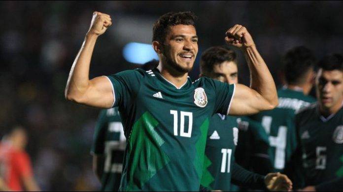 Henry Martín sería titular ante el Argentina de Messi