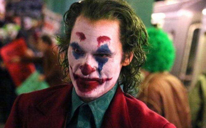 Filtran extensa escena del Joker perseguido por policías