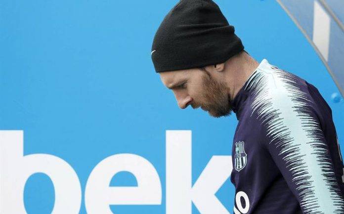 Acusan a Messi y a su papá por lavado de dinero