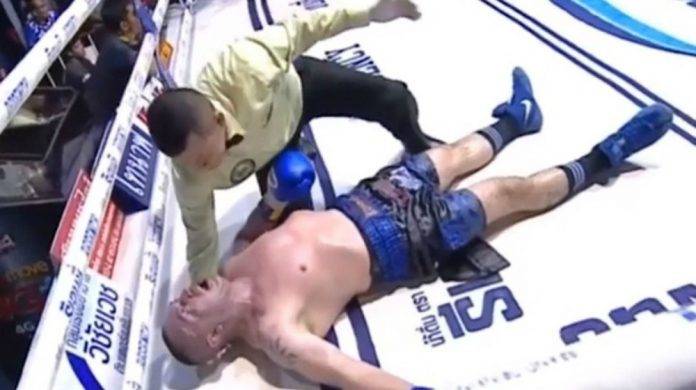Peleador de Muay Thai muere por la paliza recibida