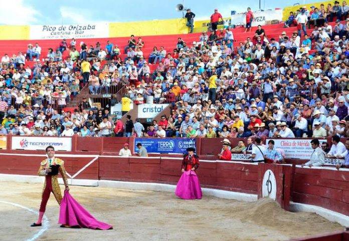 No habrá corrida el 11 de noviembre en la “Plaza de Toros Mérida”.