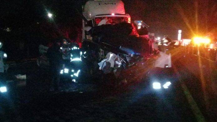 Tráiler sin frenos ocasiona tragedia: 7 muertos y 20 heridos