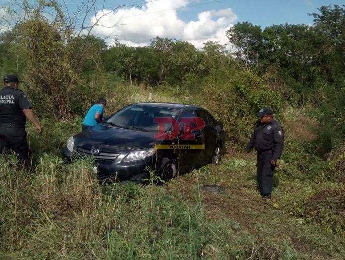 Asustados y zangoloteados luego de accidente en la vía Yaxcopoil-Abalá