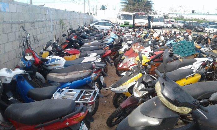 ¡Llévelo, llévelo! rematan motos del corralón de Progreso