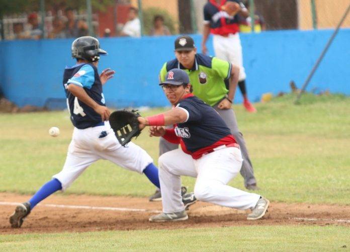 Rookies y Azulejos por el pase a playoffs