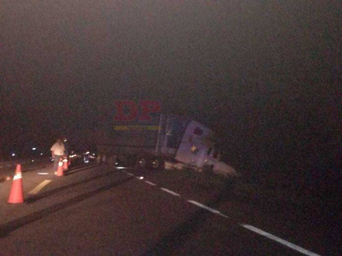 Una amiga falleció y la otra está grave.