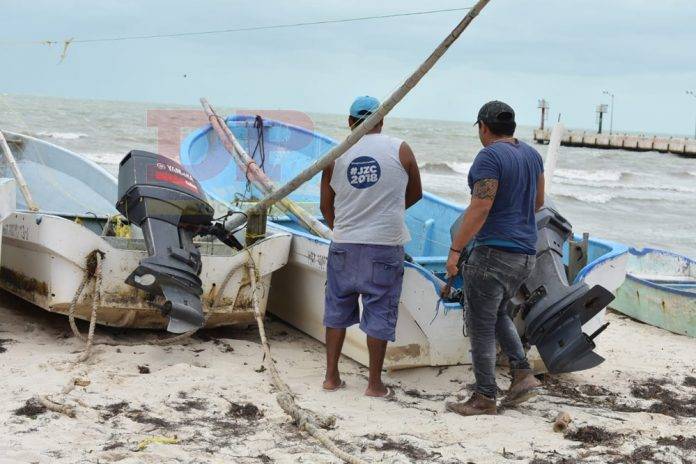 Continúan cerrados los puertos a la navegación menor