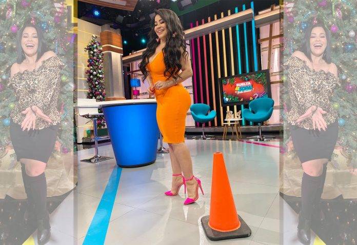 Conductora de TV enseña de más al romperse su vestido