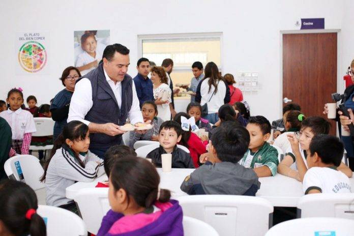 Reni dice: a comer bien, chavitos