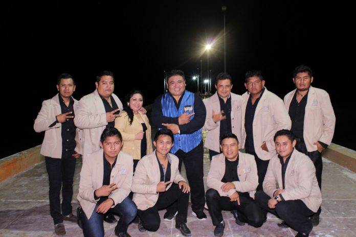 Sabor a Fuego es el grupo de moda