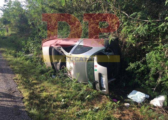 Le ganó el volante al salir de una curva y volcó