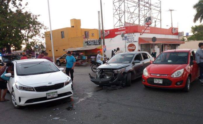 Ebrio al volante protagoniza persecución en la Fidel