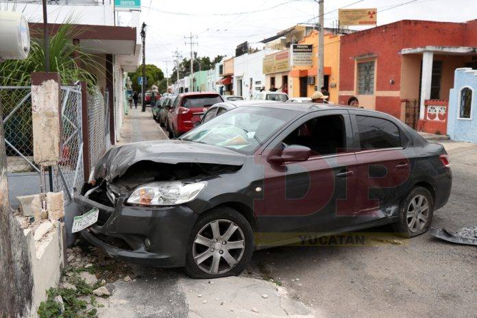 No respeta señal de alto y arma tremendo accidente