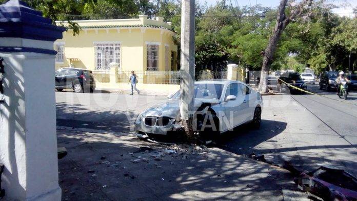 Aparatoso y lujoso choque en la av. Colón