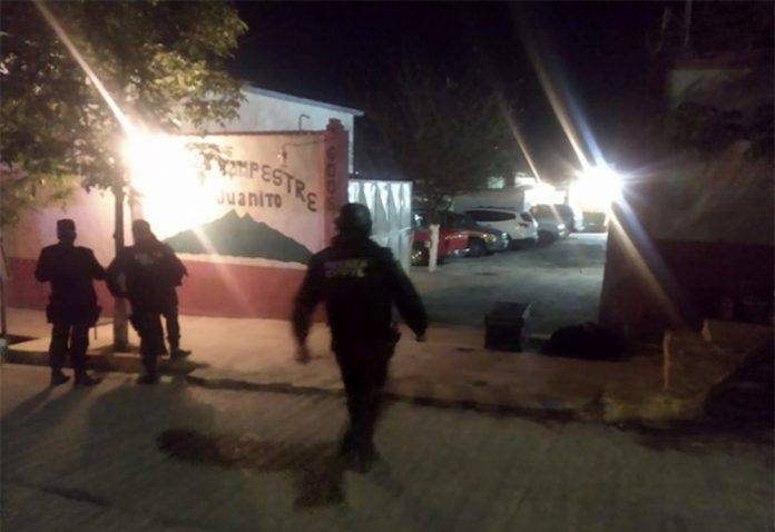 Balean a dos menores en ataque armado contra una fiesta