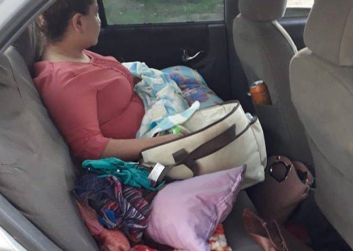 Vendió a su bebé por 160 dólares