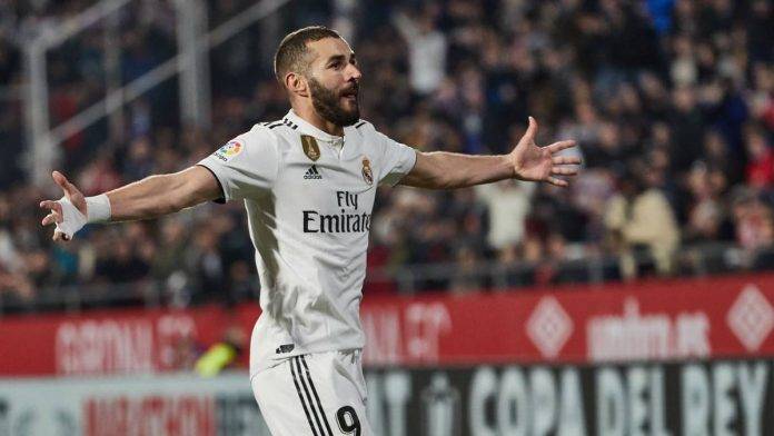 Benzema, siempre criticado y siempre contundente, anotó un doblete en Copa del Rey.