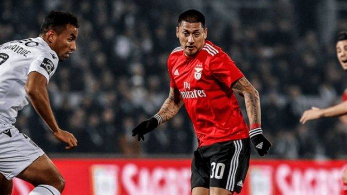 Castillo llega al América para malestar de los pumistas.