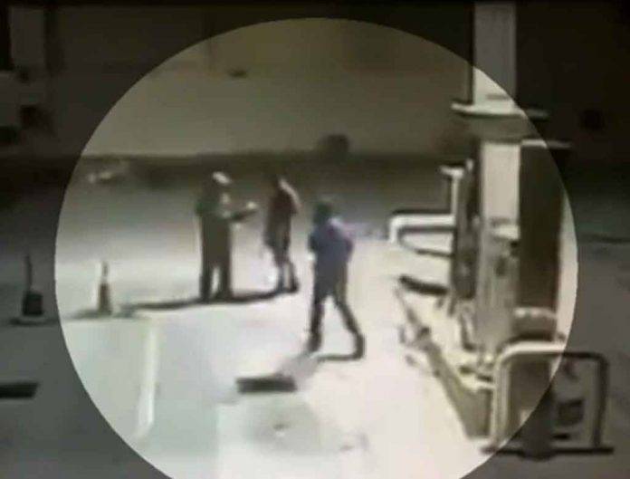 Perro hace huir a ladrones que atacaban una gasolinera
