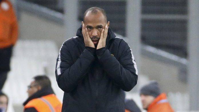 Thierry Henry, que llegó como auxiliar de Bélgica a las semifinales del Mundial de Rusia 2018, ahora vive horas oscuras.