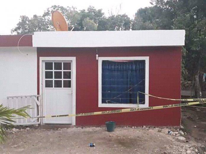 Lo descubre su esposa ahorcado con el brazo de su hamaca