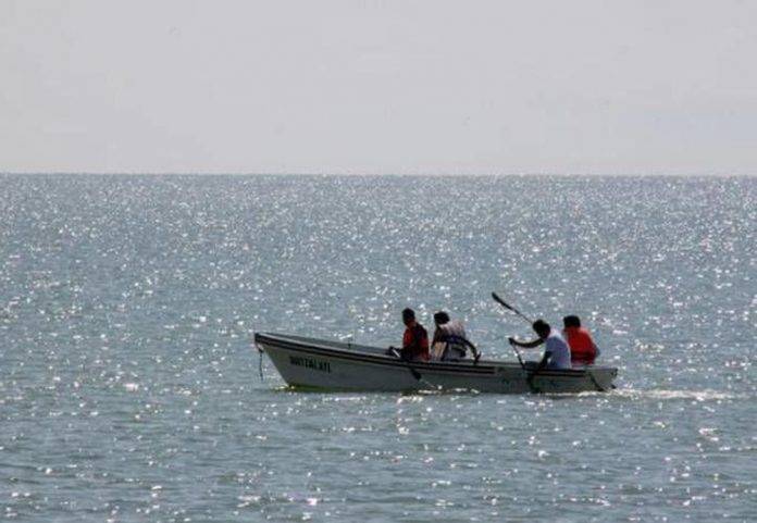 Fuerte oleaje en altamar provoca la muerte de un pescador