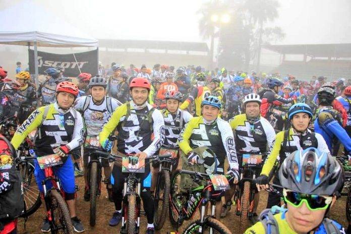 A pesar de contar con un buen número de extranjeros, los primeros tres lugares de los 100 kilómetros quedaron bajo el dominio de ciclistas nacionales.