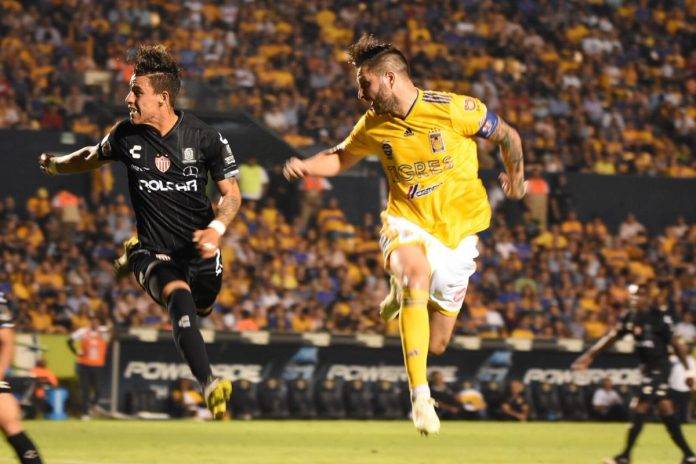 Gignac suele hacer golazos, pero el de hoy fue diferente.