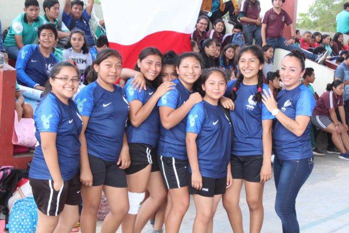 Un doblete de Saraí Escobedo y un gol de Bertha Tzab hicieron campeonas 'del mundo' a las 'mexicanas' del Cobay de Tixpéual.