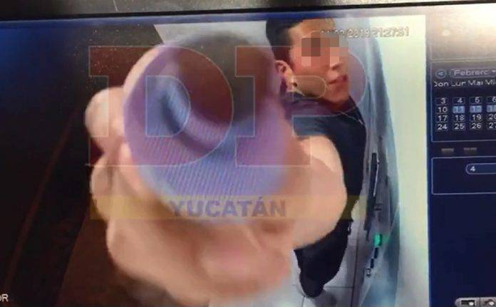 Grafitero barato es sorprendido en plena maroma (video)