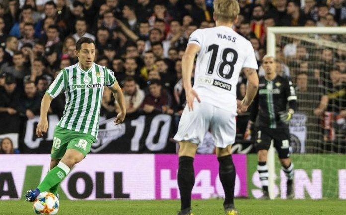 El veterano Andrés Guardado sí jugó, pero no pudo hacer gran diferencia.