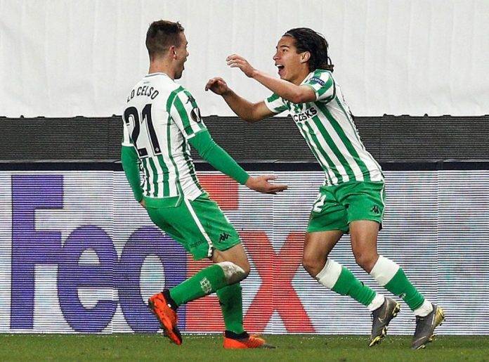 Diego Lainez hizo el último gol del 3-3 en casa del club francés Rennes.
